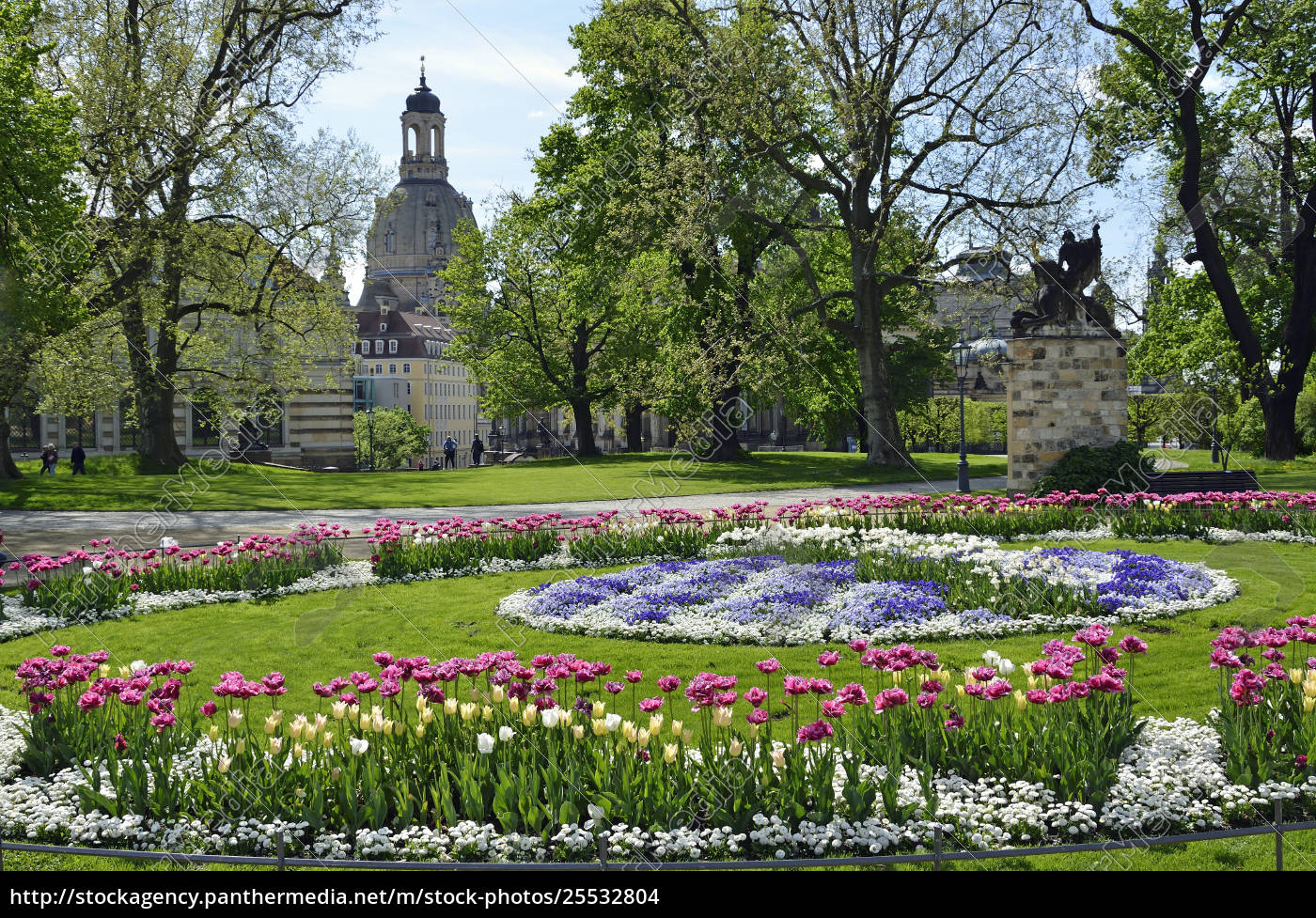 Primavera No Bruhlscher Garten Dresden Stockphoto 25532804