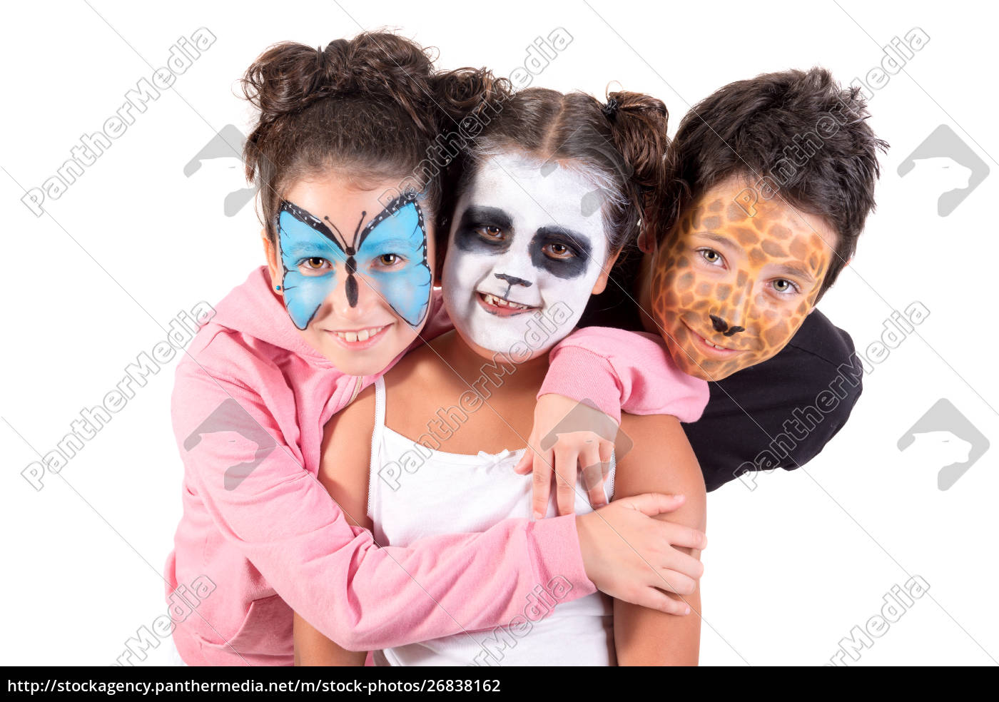 as crianças adoram jogos de pintura facial 1253341 Foto de stock