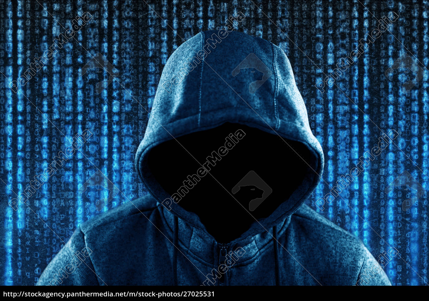 Retrato an nimo de hacker de computador encapuzado em Fotos de